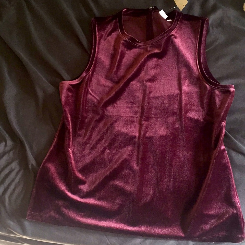 Gap maroon wine velvet stretch tank medium